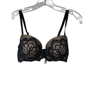 Victoria’s Secret Lined Demi Dream Angels Lace Bra Size 32DD